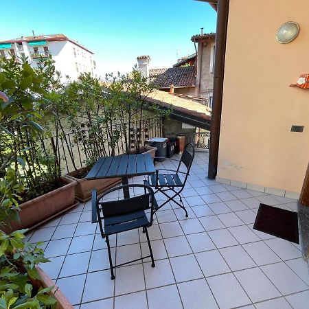 Ferienwohnung La Casa Dei Sogni Intra Exterior foto