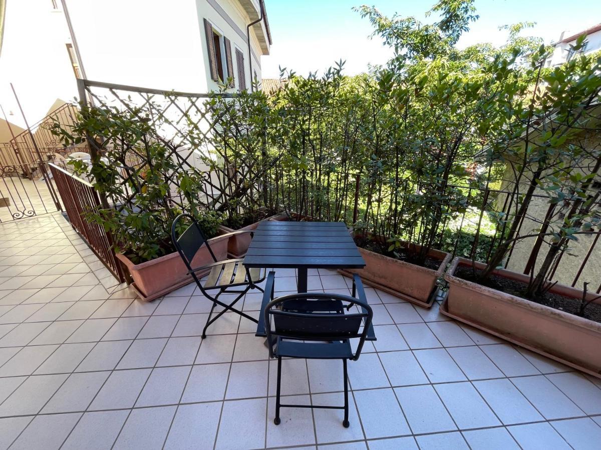Ferienwohnung La Casa Dei Sogni Intra Exterior foto
